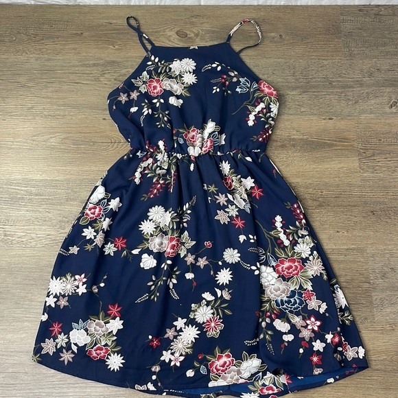 Lush Women’s Navy Blue Floral Spaghetti Strap Mini Dress, size Small - Picture 3 of 13